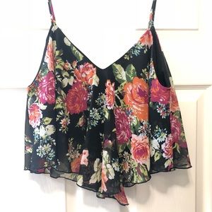 Floral Crop Tank Top 🌸